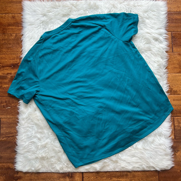 Nike Mens Activewear Short Sleeve T Shirt Blue Solid V Neck Logo 2XL - Picture 2 of 5